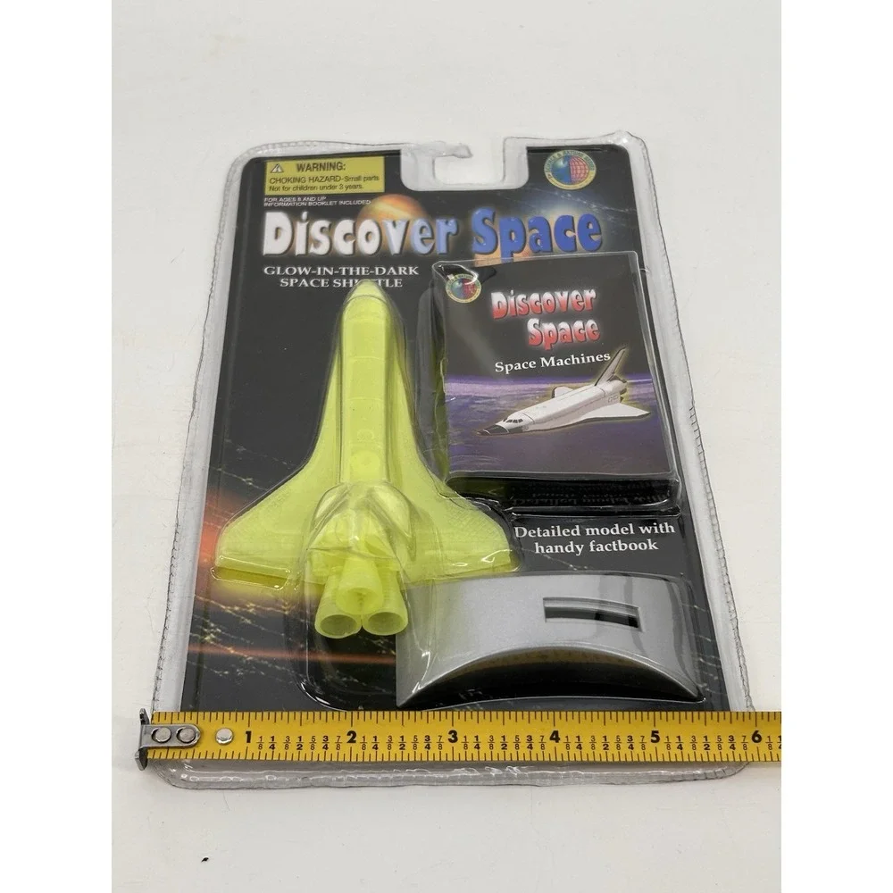 Vintage 1998 Silver Corn Discover Space Glow In The Dark Space Shuttle Toy Set